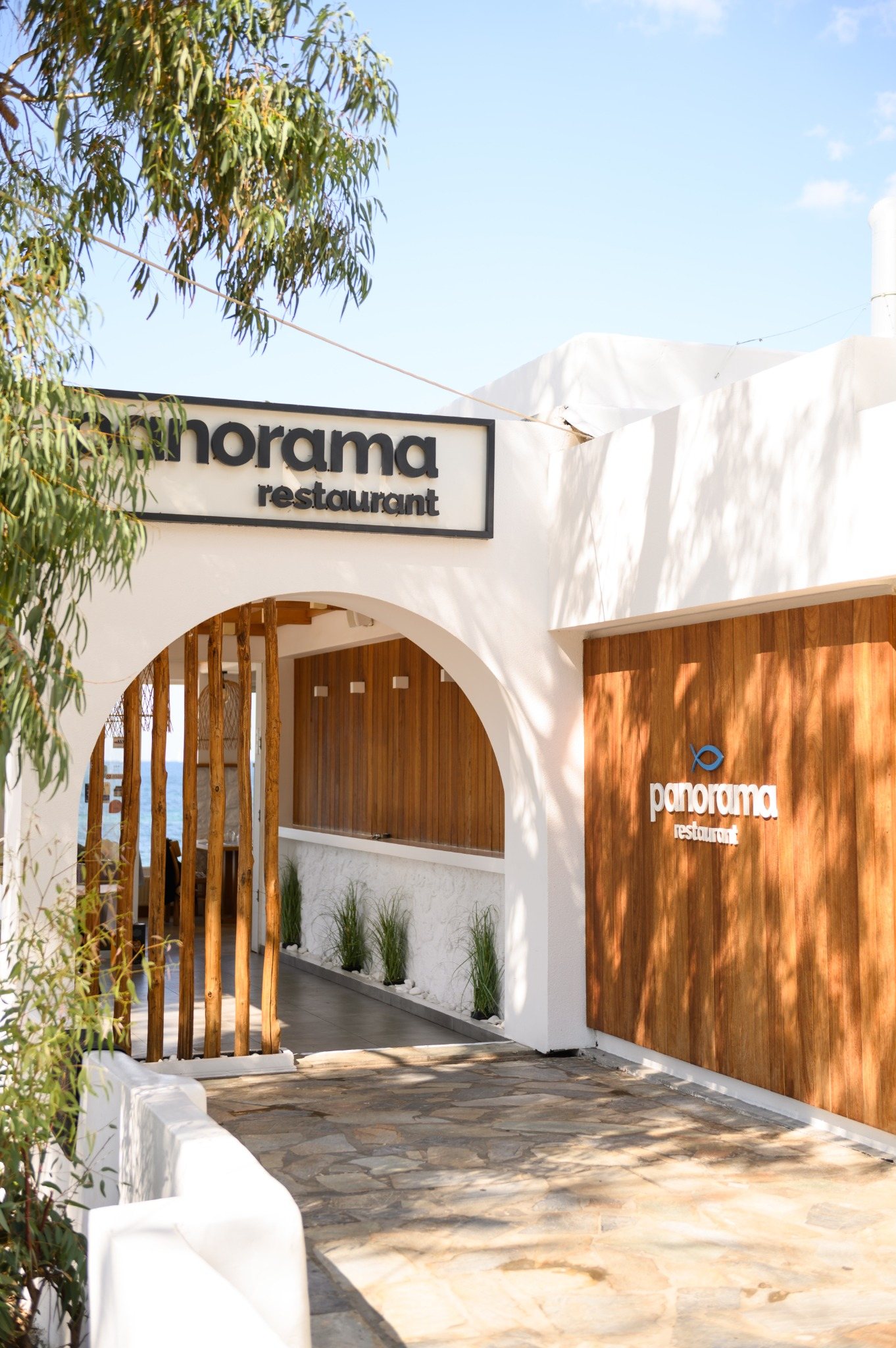 Panorama entrance