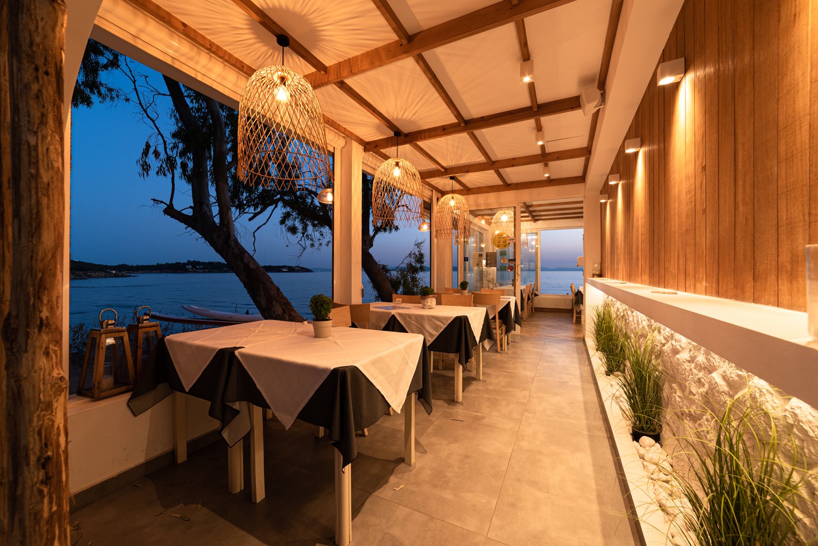 Evening atmosphere at Panorama Restaurant